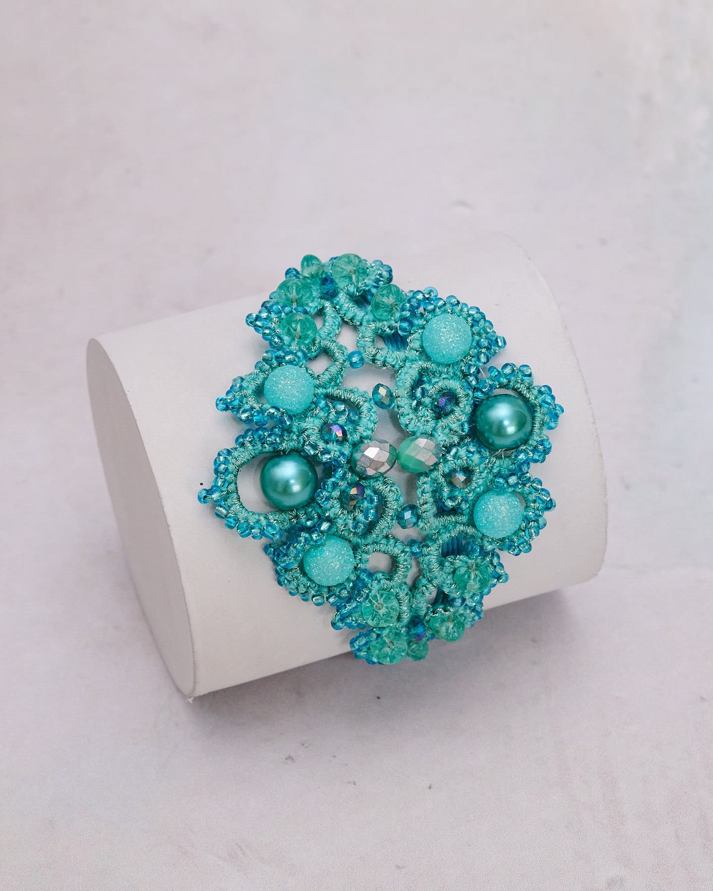 Wedding gifts 33 rdedcamera wedding gifts bracelets 001